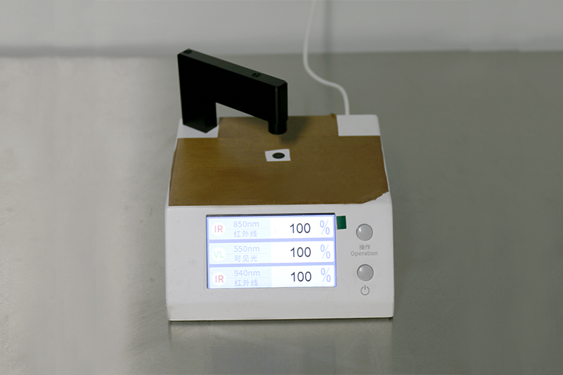 林上單點(diǎn)透過(guò)率測(cè)試儀